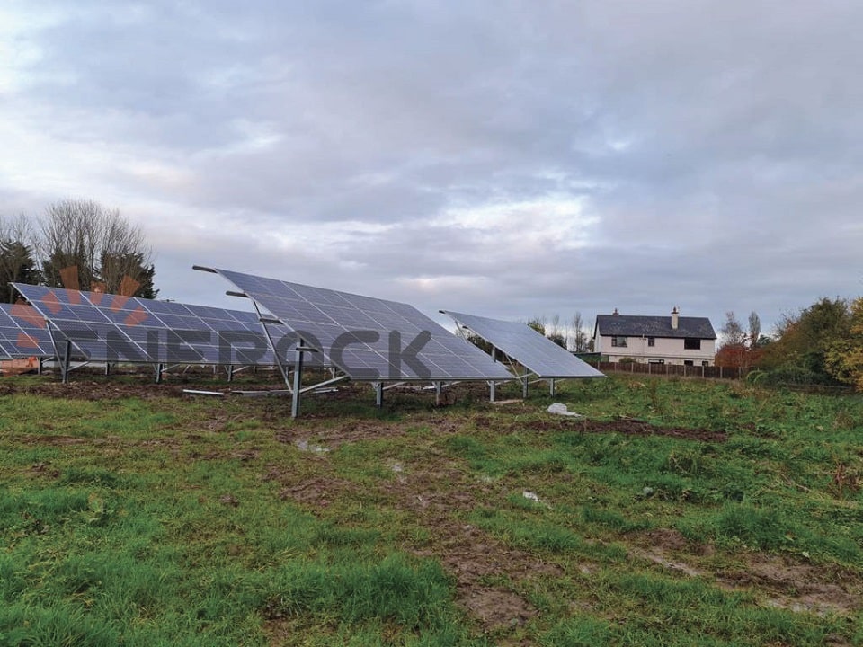 U pile ground mounting system