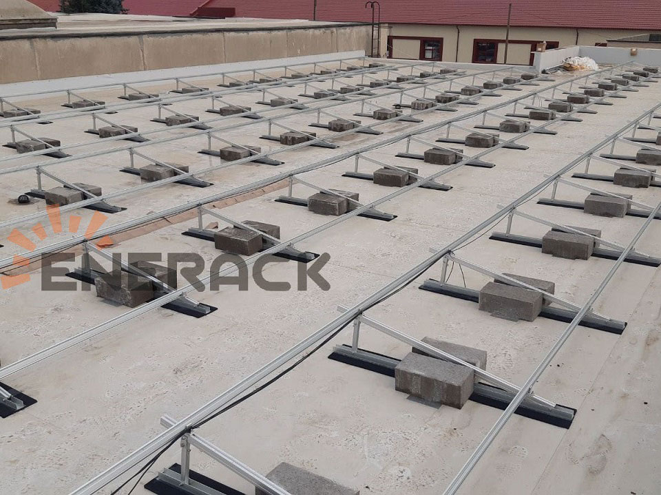 Flat concrete roof tripod system system