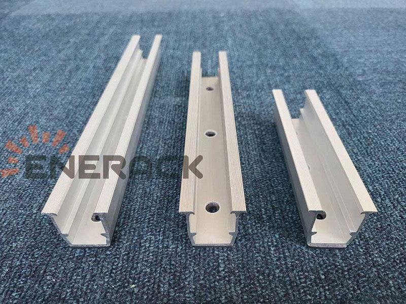 Mini rail for trapezoidal sheet metal