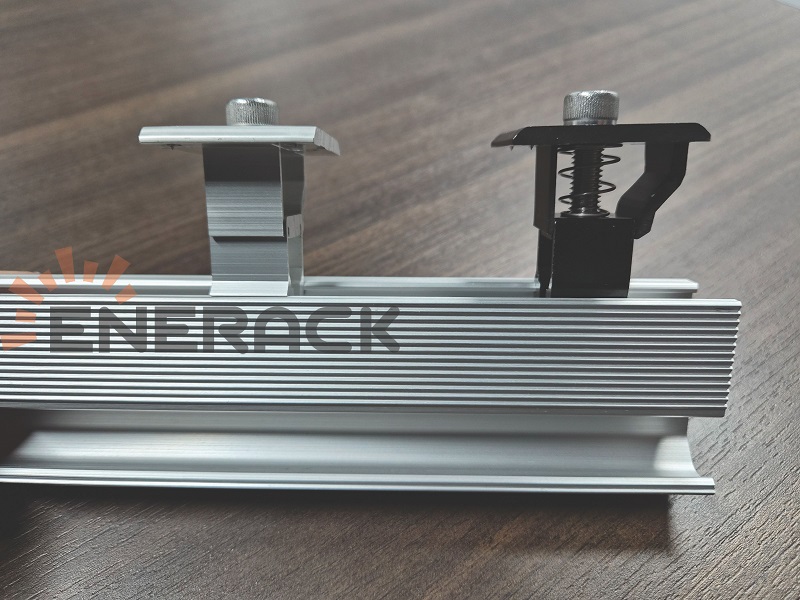 Inner and end integrated clamp kit