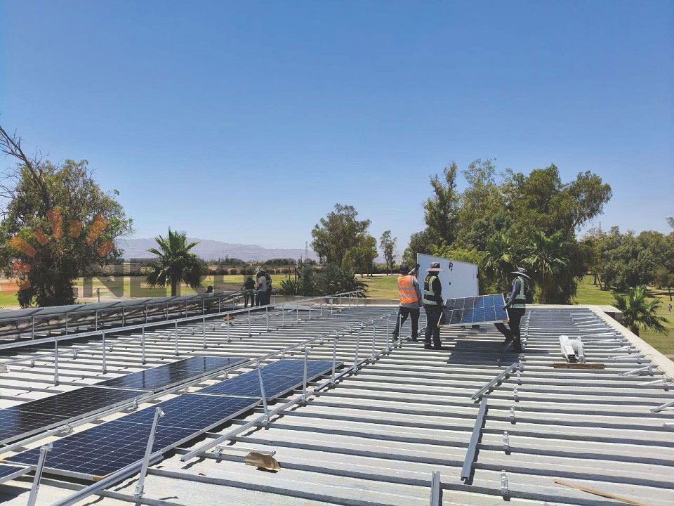 100KW Adjustable tilt roof system in Mexico