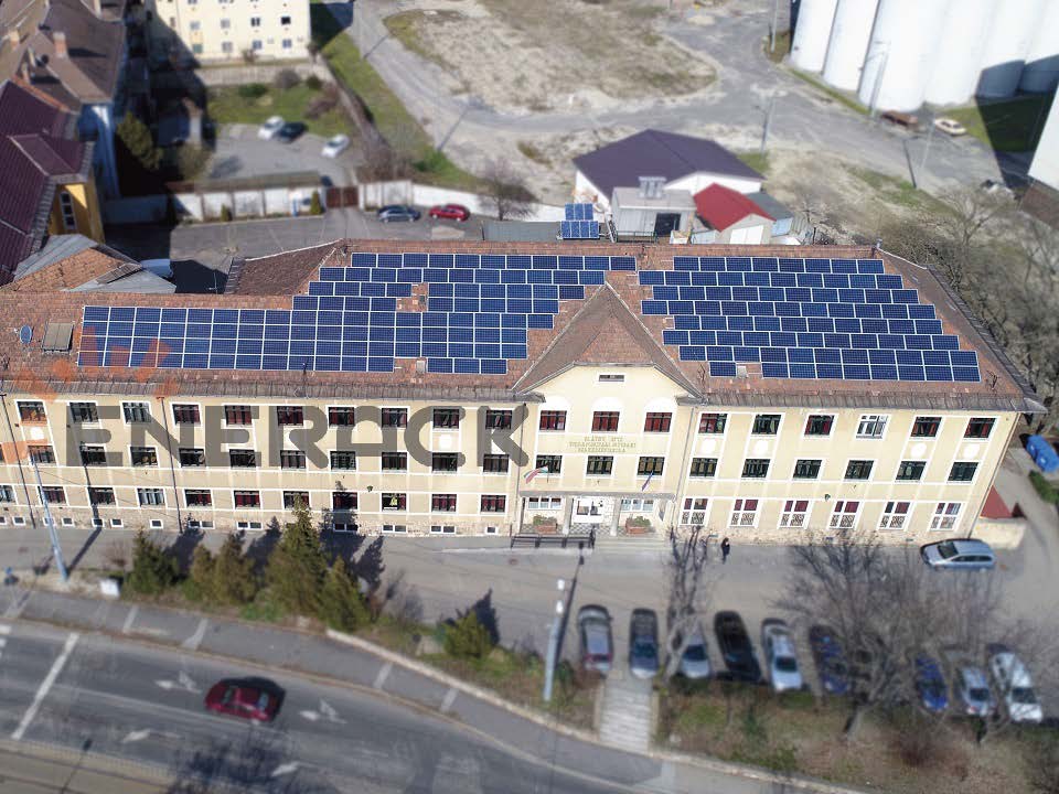 50KW T01 tile roof hook system in Hungary 