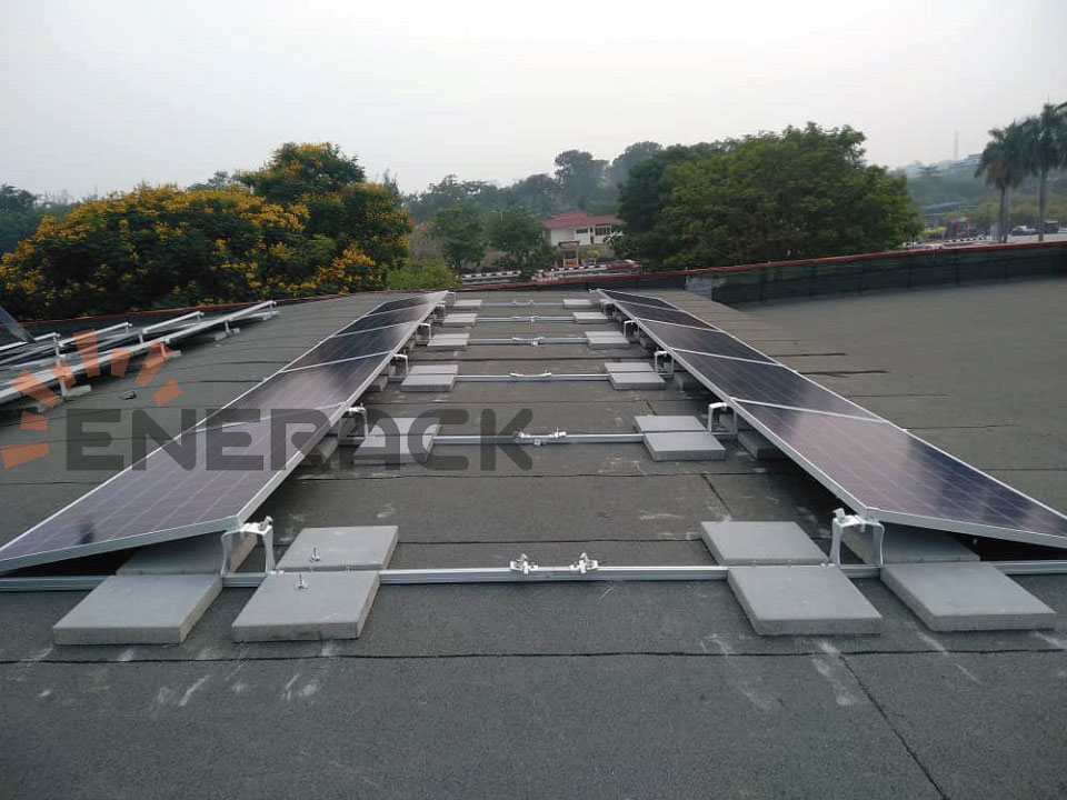 500KW East & West ballasted system in Malaysia
