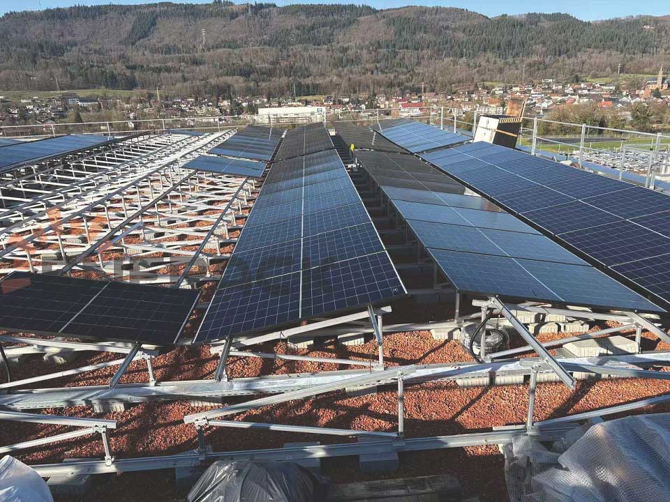 1MW Green roof mounting system in Switzerland
